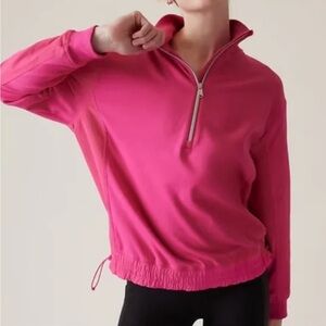 Athleta Triumph Hybrid Half Zip sweatshirt in Salvia Pink-size small